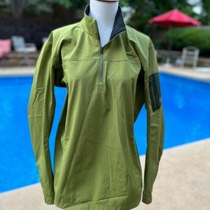 ARC’TERYX light weight pullover